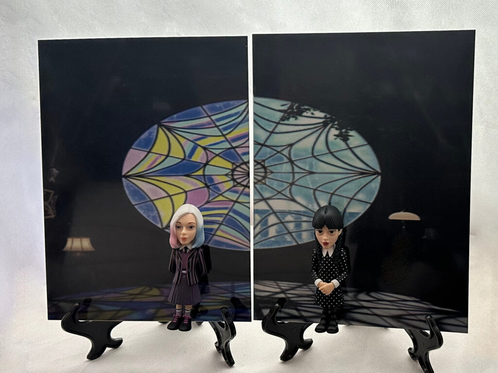 Wednesday edition collectable figure and display (Wednesday and Enid), custom background. Includes stand wall attachment